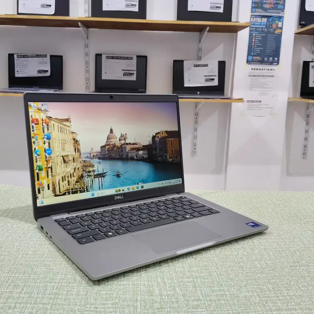{SALE} Laptop Second Dell Latitude 5350 Core Ultra 7 165U (16GB/512GB)