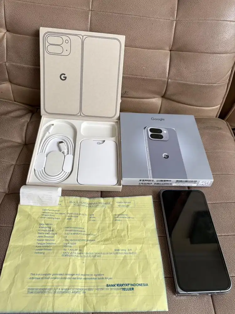 Google Pixel 10 pro fold 512 moon stone