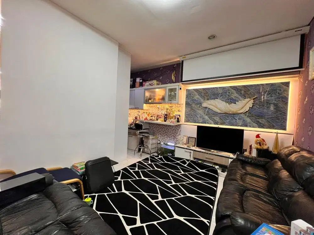 Dijual Rumah Mewah Dalam Cluster di Perumahan Citra Gran Cibubur