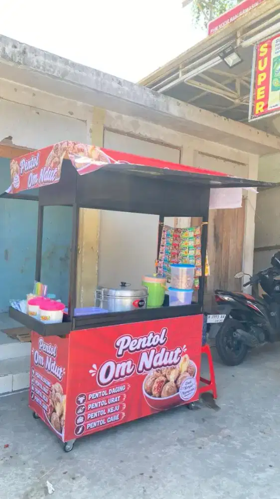 STAND GEROBAK JUALAN BARU 3 BULAN