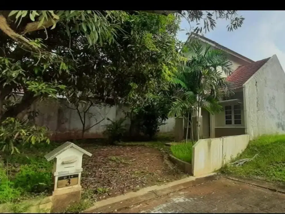 rumah pojok, 2 kamar tidur di Graha Taman Bunga, BSBcity, Semarang