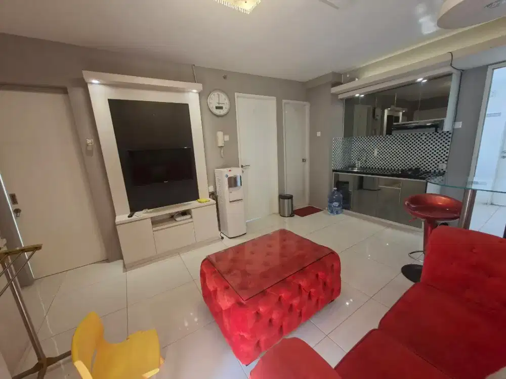 Di jual cepat apartemen 3bedroom atas mall Bassura city siap huni