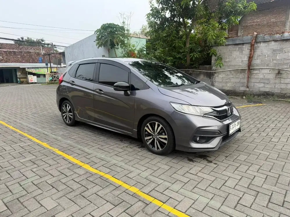 HONDA JAZZ RS AC DIGITAL