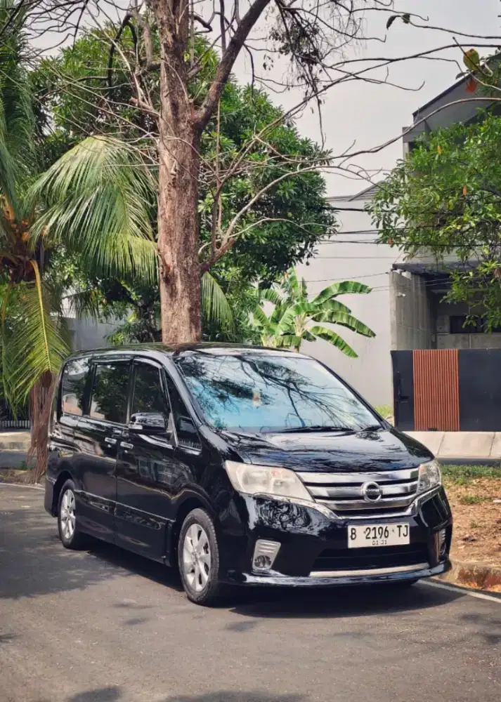 SERENA HWS HITAM 2014