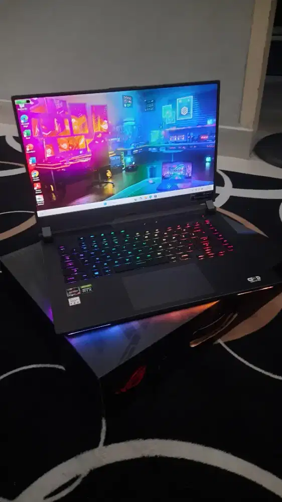 Asus Rog G513QM, Ryzen 9 5900HX,16GB,SSD 512GB RTX 3060 full set