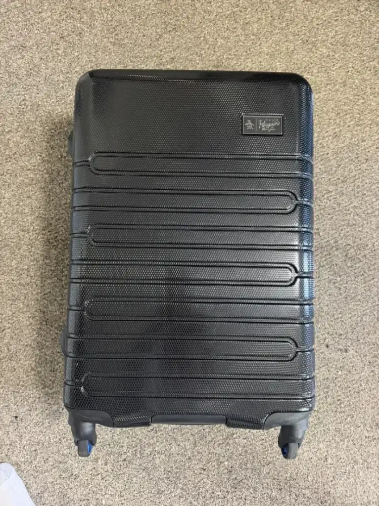 Koper Penguin Cabin Size 20 Brand New