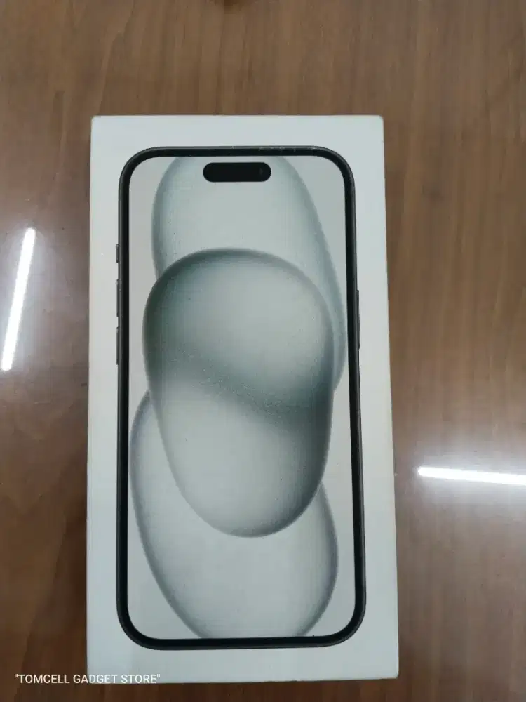 IPHONE 15 128GB OPEN BOX