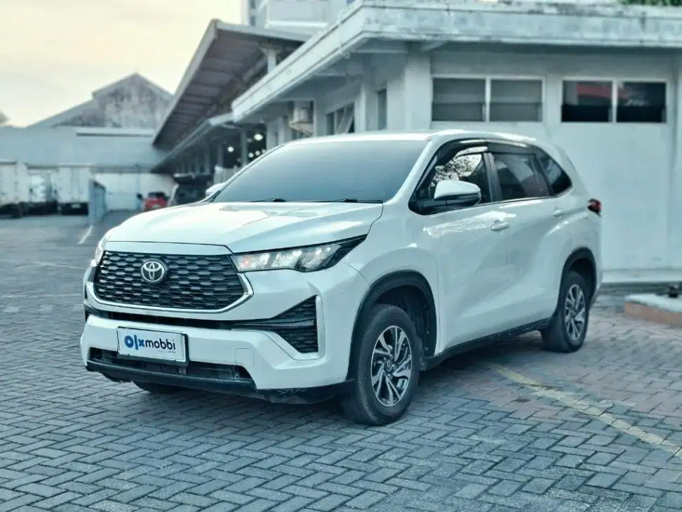 TOYOTA INNOVA ZENIX MURAH SURABAYA