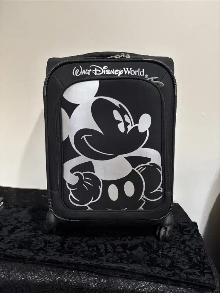 Koper Mickey Mouse Cabin Size 20 Bagus Langka Original Disney