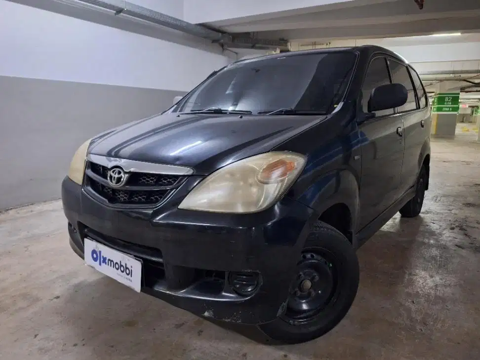 KM Rendah - Toyota Avanza 1.3 E Bensin-MT 2010