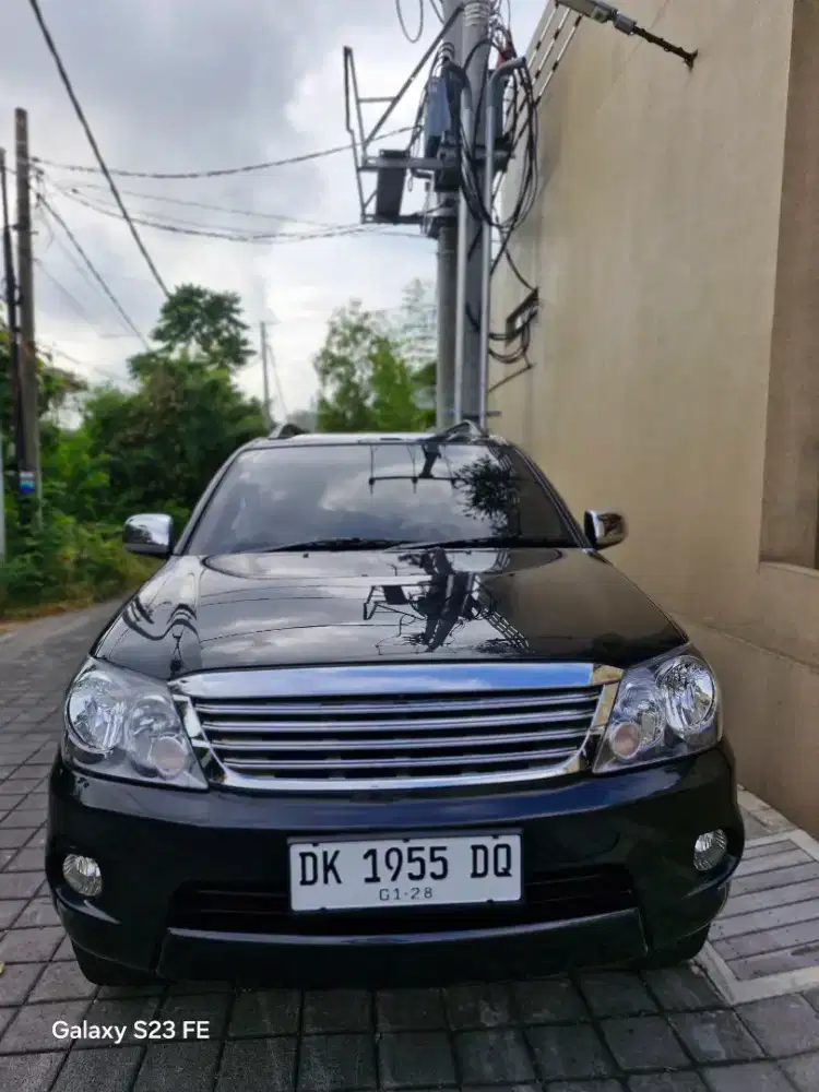 Fortuner  2007 VLux 4x4 aslidk AT