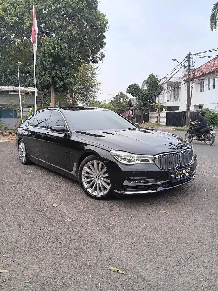 BMW 740LI G12 2017 Pure excellent Blanck on Tan Low Km