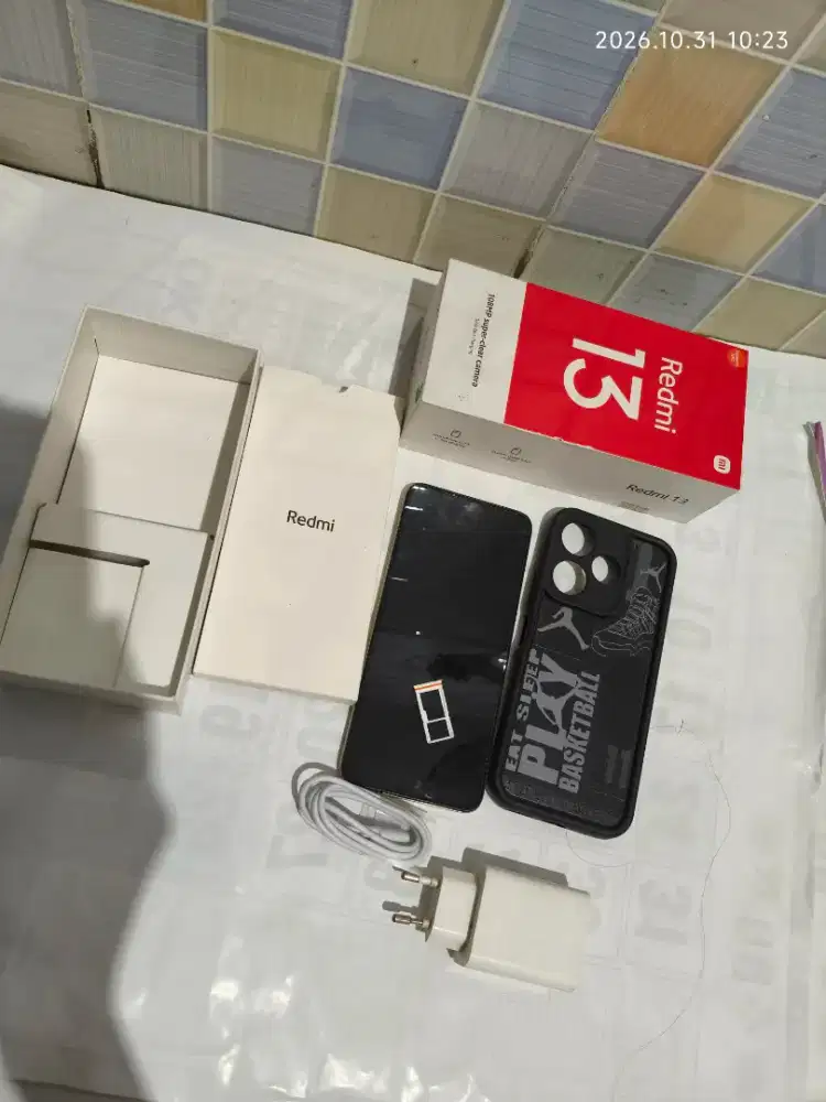 Redmi 13 4G+ ram 8/256gb