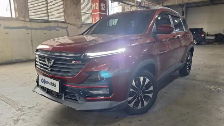 Wuling Almaz RS 1.5 Exclusive 7-Seater Bensin-AT 2022 Merah