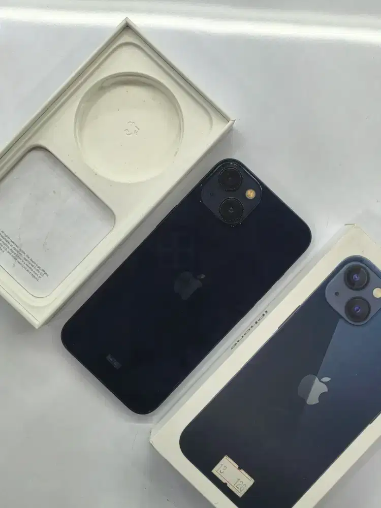 Iphone 13 128gb midnight resmi ibox
