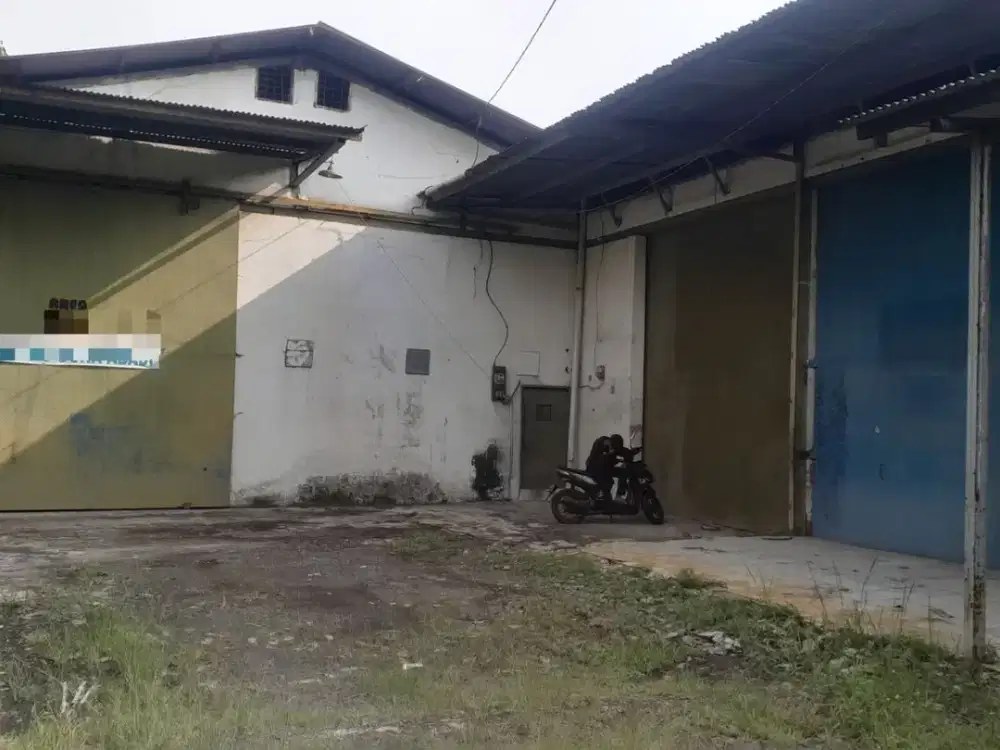 Disewakan gudang besar di cipeucang cileungsi