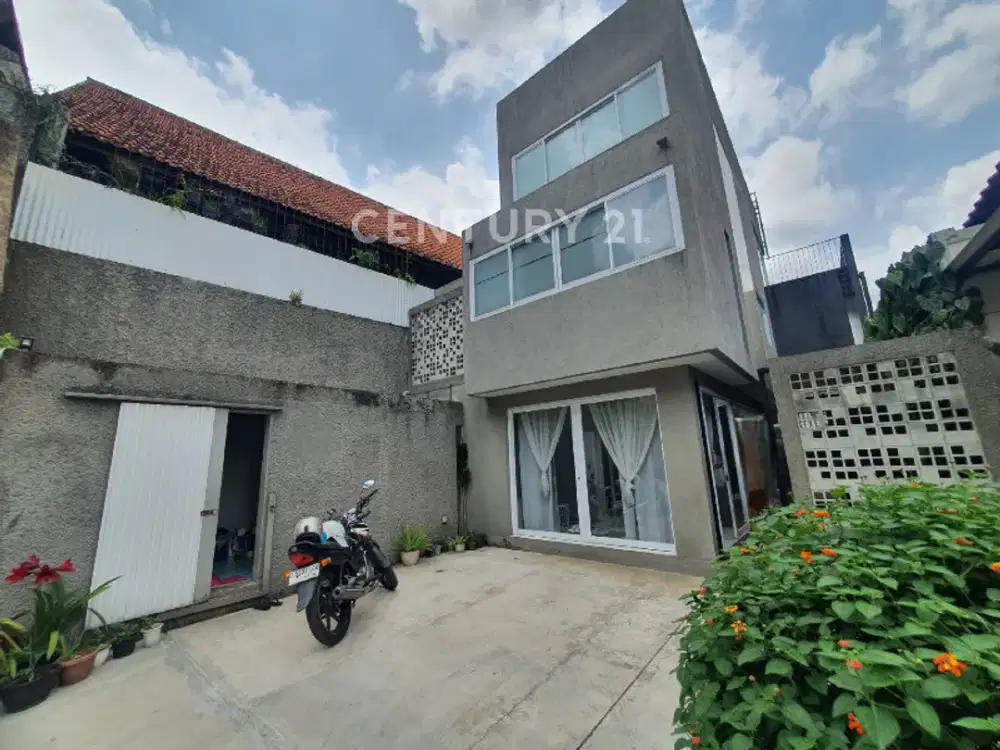 Rumah Modern 3LT Furnished Di Cluster Cigadung Bandung