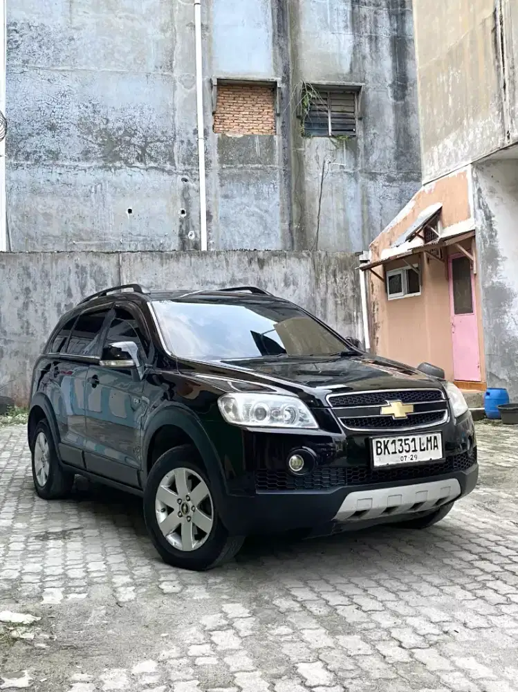 SUV 7seater rasa 400jt! Chevrolet Captiva 2.4L bensin Manual crv 2010