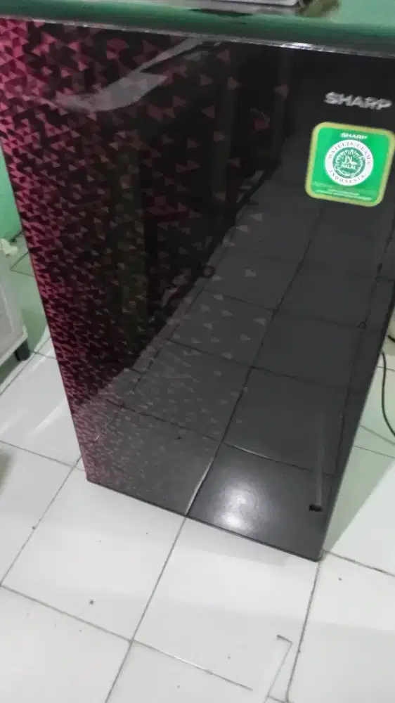Kulkas sharp 1 pintu