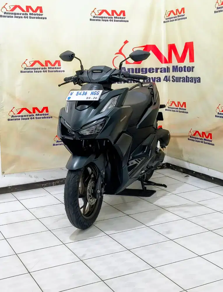 Siap pakai Honda vario 160 Cbs tahun 2024 Hitam doff