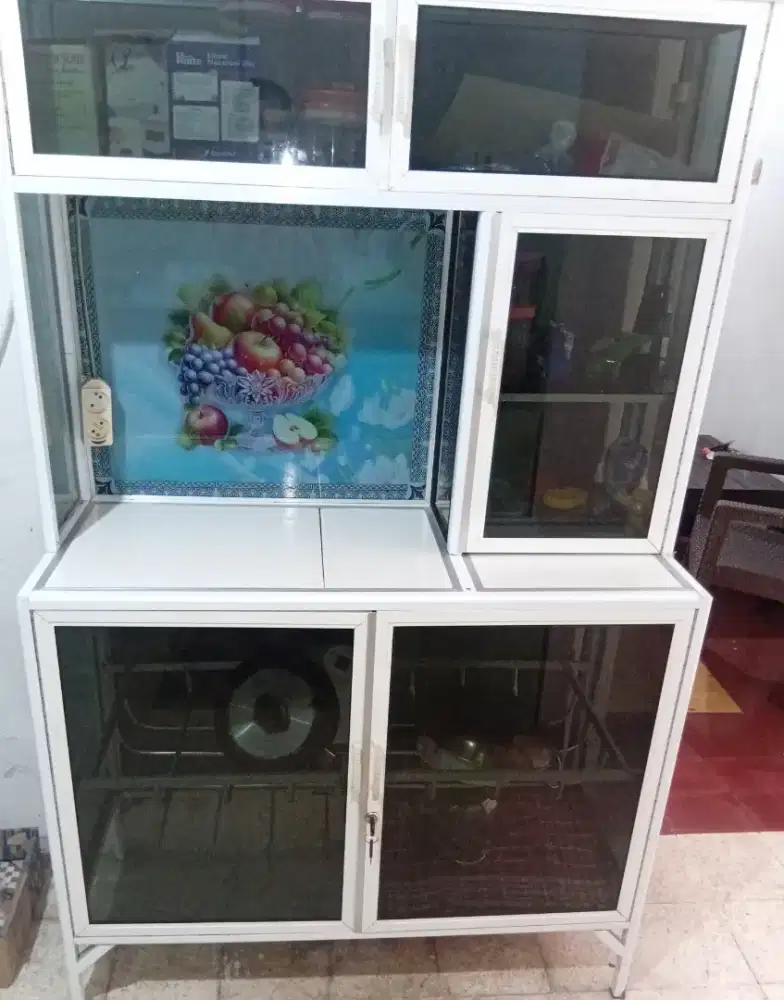Di Jual Lemari Dapur Alumunium Putih.