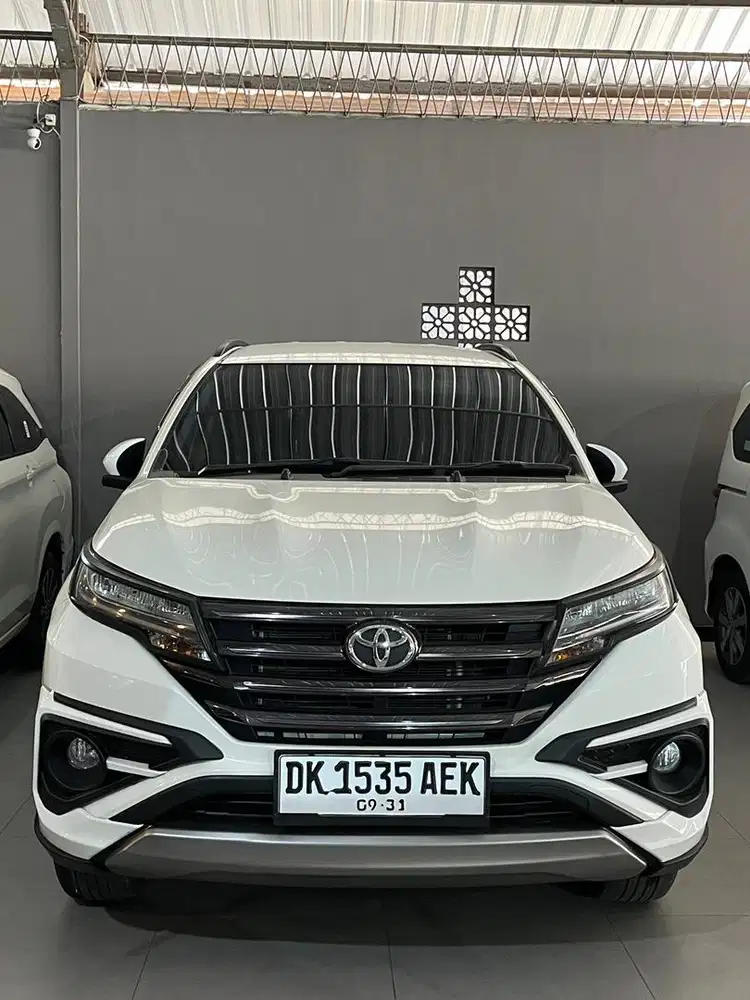 Toyota rush gr 1.5 matic 2024 dp 32 jt