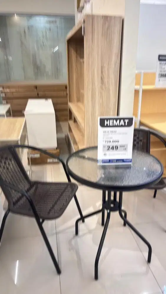 meja teras yira set