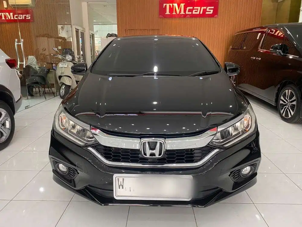 Honda City 2017 E 1.5 AT super istimewa
