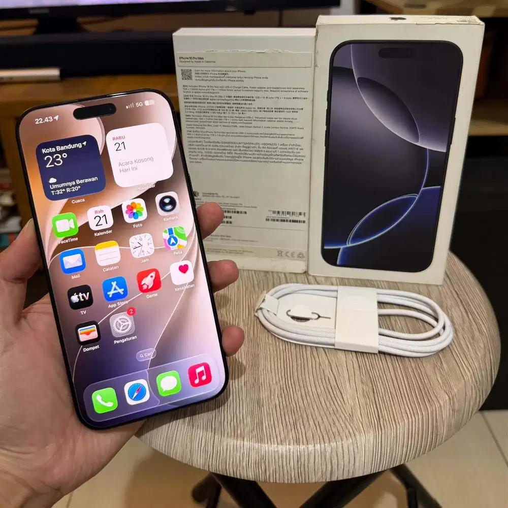 IPhone 16 Pro Max 1 TB Black Titanium Inter