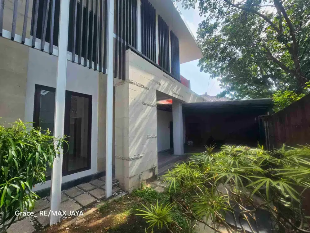 Dijual Rumah Mewah di Renon Denpasar