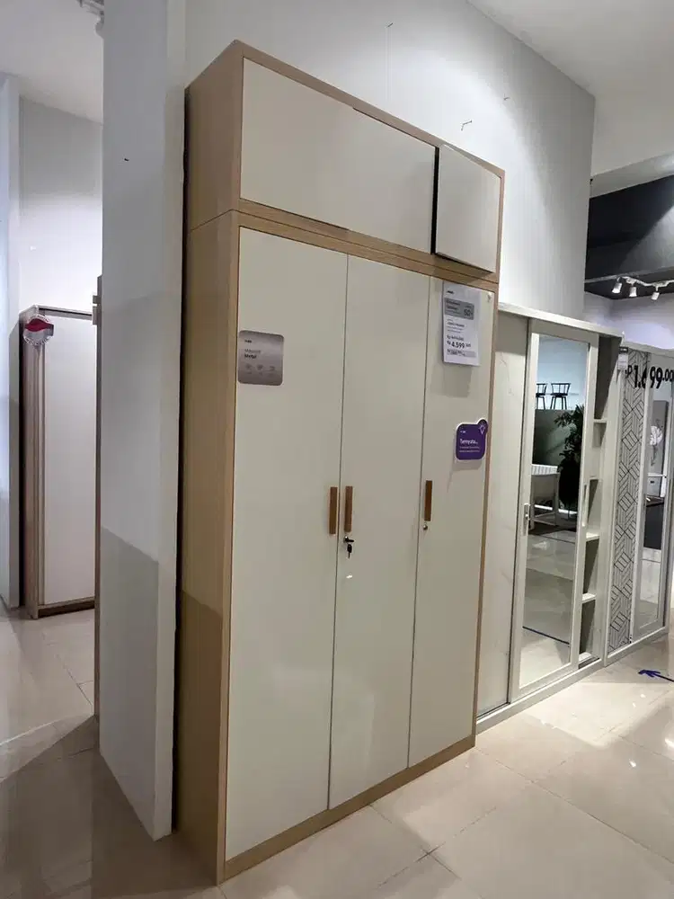 LEMARI PAKAIAN lexy 3doors + upper 122x55x240cm