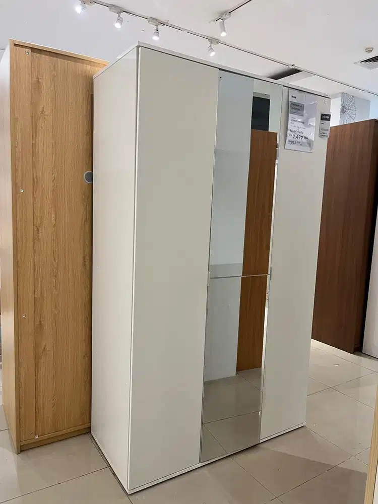 LEMARI PAKAIAN Rhea 120x55x200cm putih