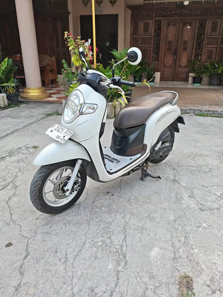 •Forsale Scoopy Stylish 2019 Mesin Halus