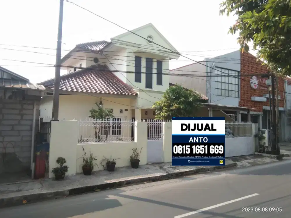 RUMAH DI PANDU RAYA ( Jl. Kol. Achmad Syam)