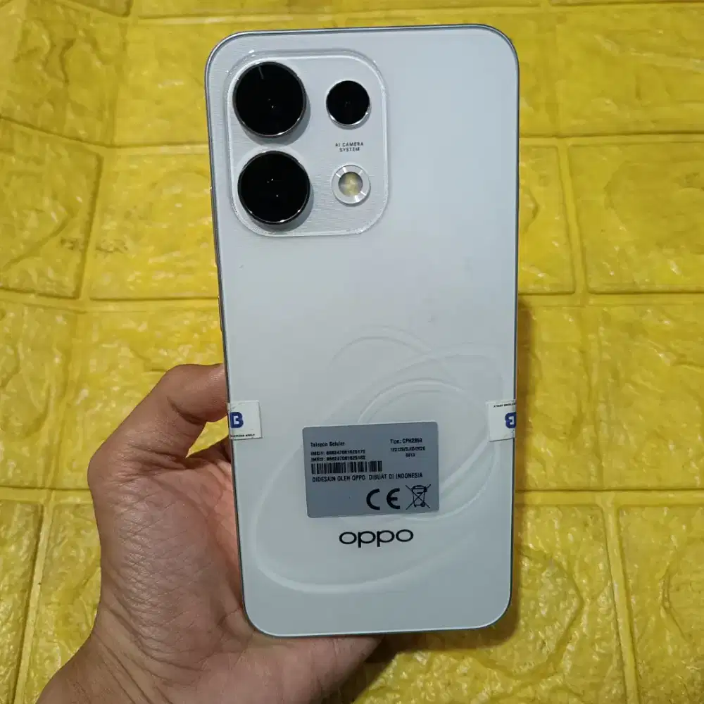 Oppo Reno 16F 5G Ram 8/256GB Resmi