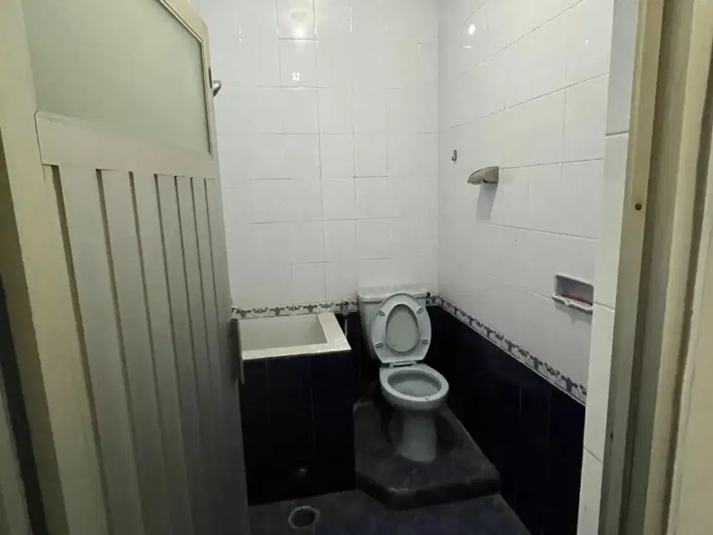 DiJual-sewakan Rumah Bagus 2 lantai Di Kelapa Gading