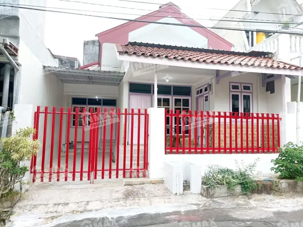 Rumah 2 Lantai Siap Huni Bangunan Terawat Daerah Tidar Malang