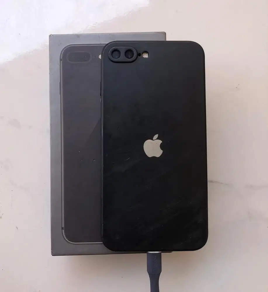 Iphone 8 plus 64gb