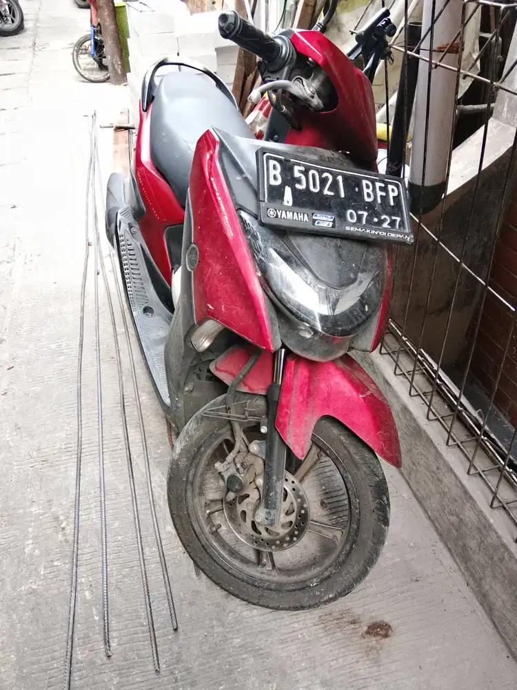 Yamaha gear merah (4 tahun)