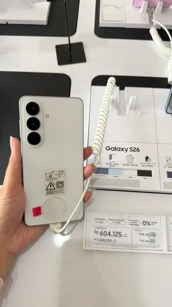 SAMSUNG GALAXY S26