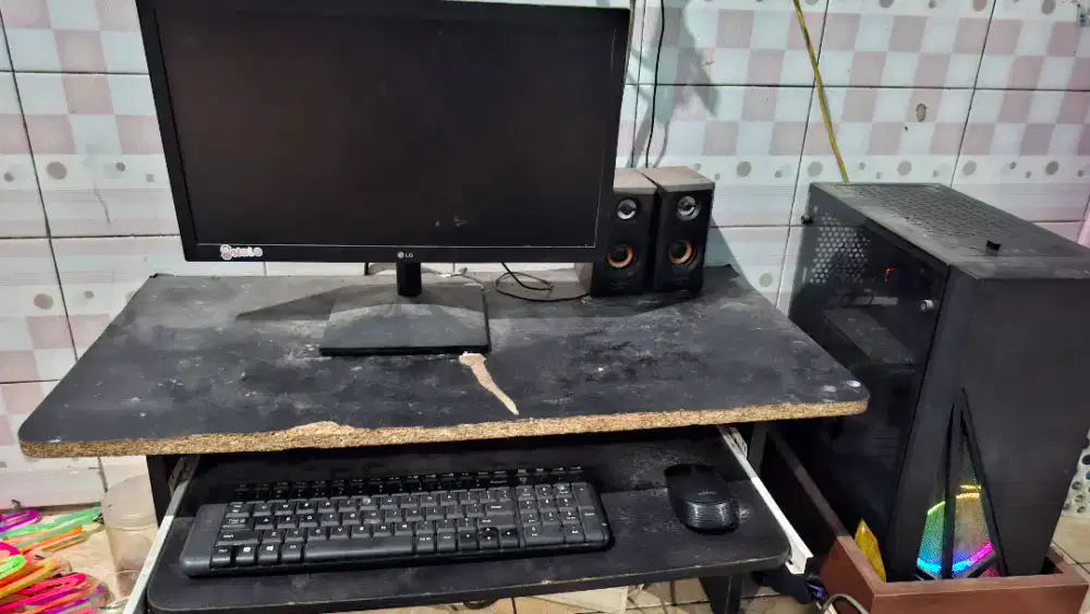 Jual komputer second minus monitor