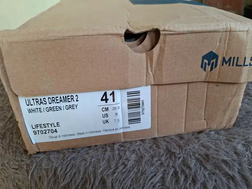 Sepatu mills ori