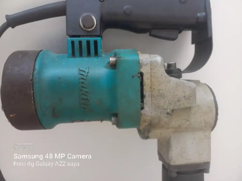 Drill Makita siap pakai