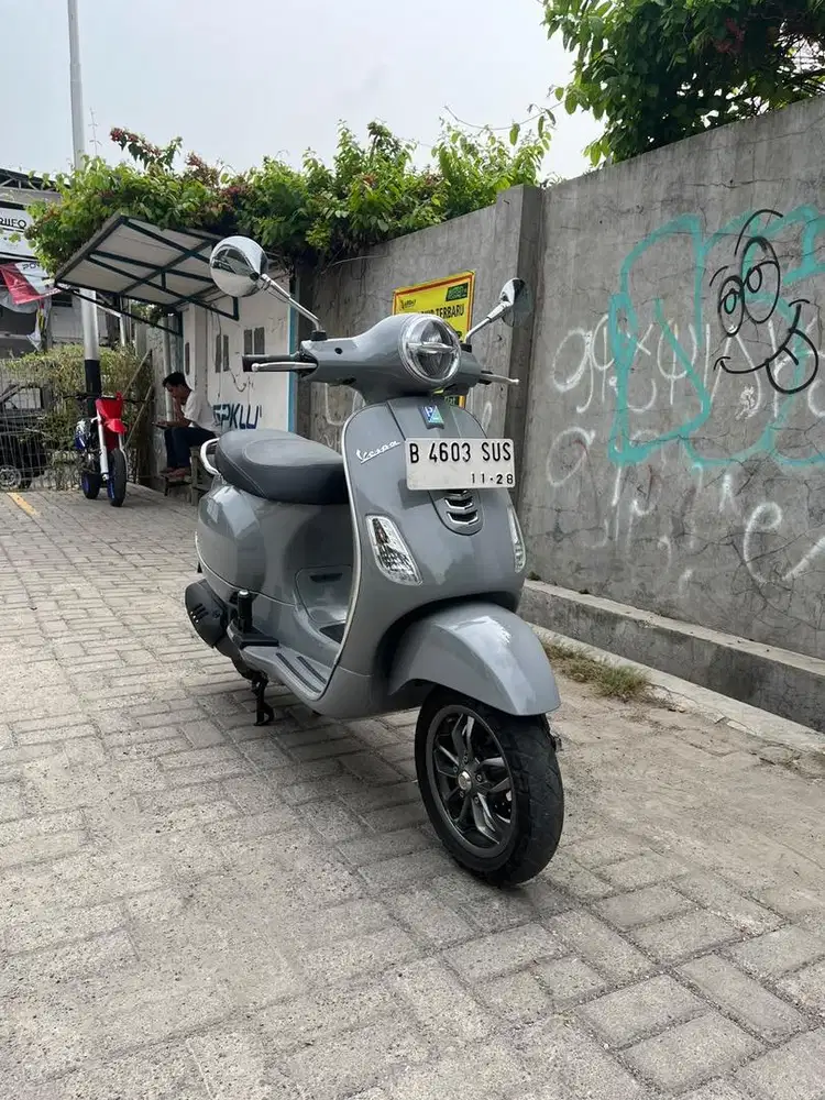 Jual Vespa lx 125