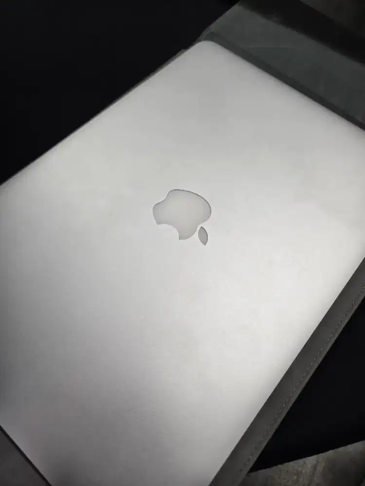 Dijual Macbook Air 2017