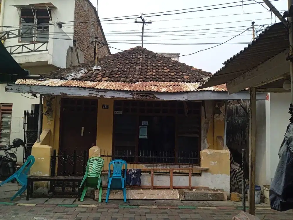 DIJUAL RUMAH STRATEGIS DI PUSAT KOTA SURABAYA MURAHH