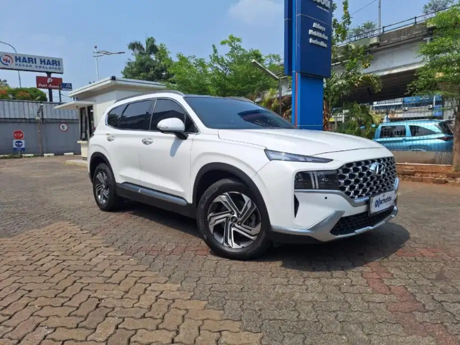 Pajak Panjang - Hyundai Santa Fe 2.2 8DCT Signature Solar-AT 2023