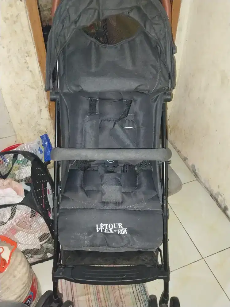 kursi makan bayi dan stroller