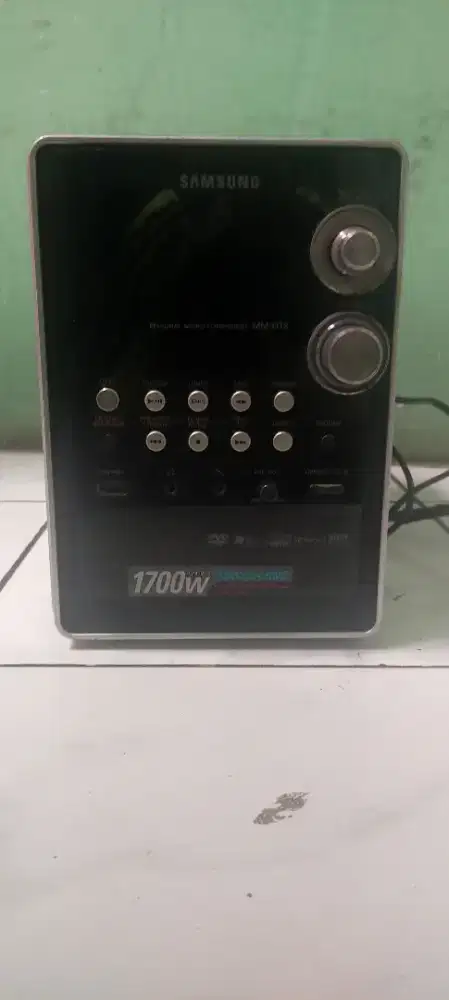 Samsung hi-fi system
