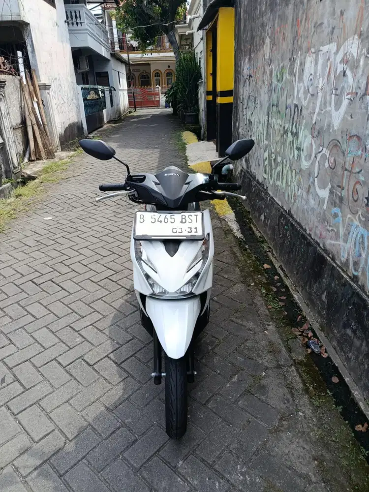 BEAT SPORTY CBS 2025 SECOND LIKE' NEW